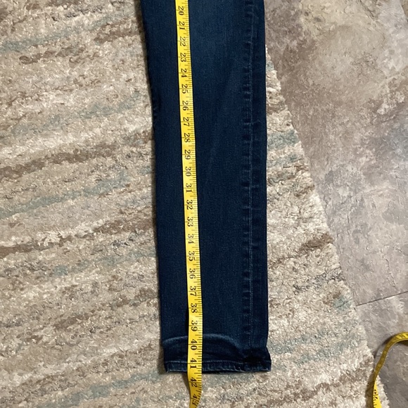 Men’s EXPRESS Dark Washed Skinny Jeans (34x34). LIKE NEW CONDITION!! - Picture 6 of 10